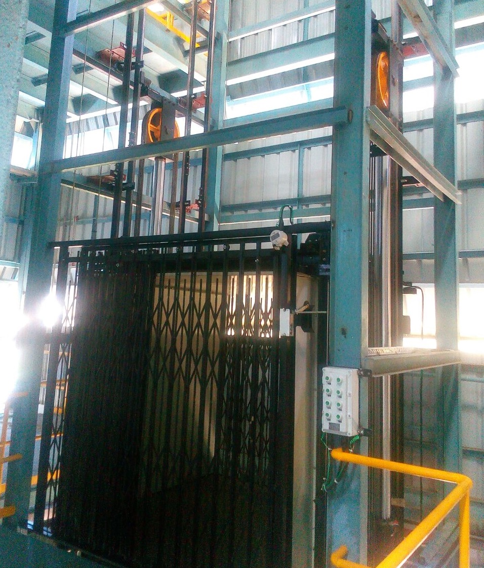 s-crane-goods-cum-passenger-lift-gujarat